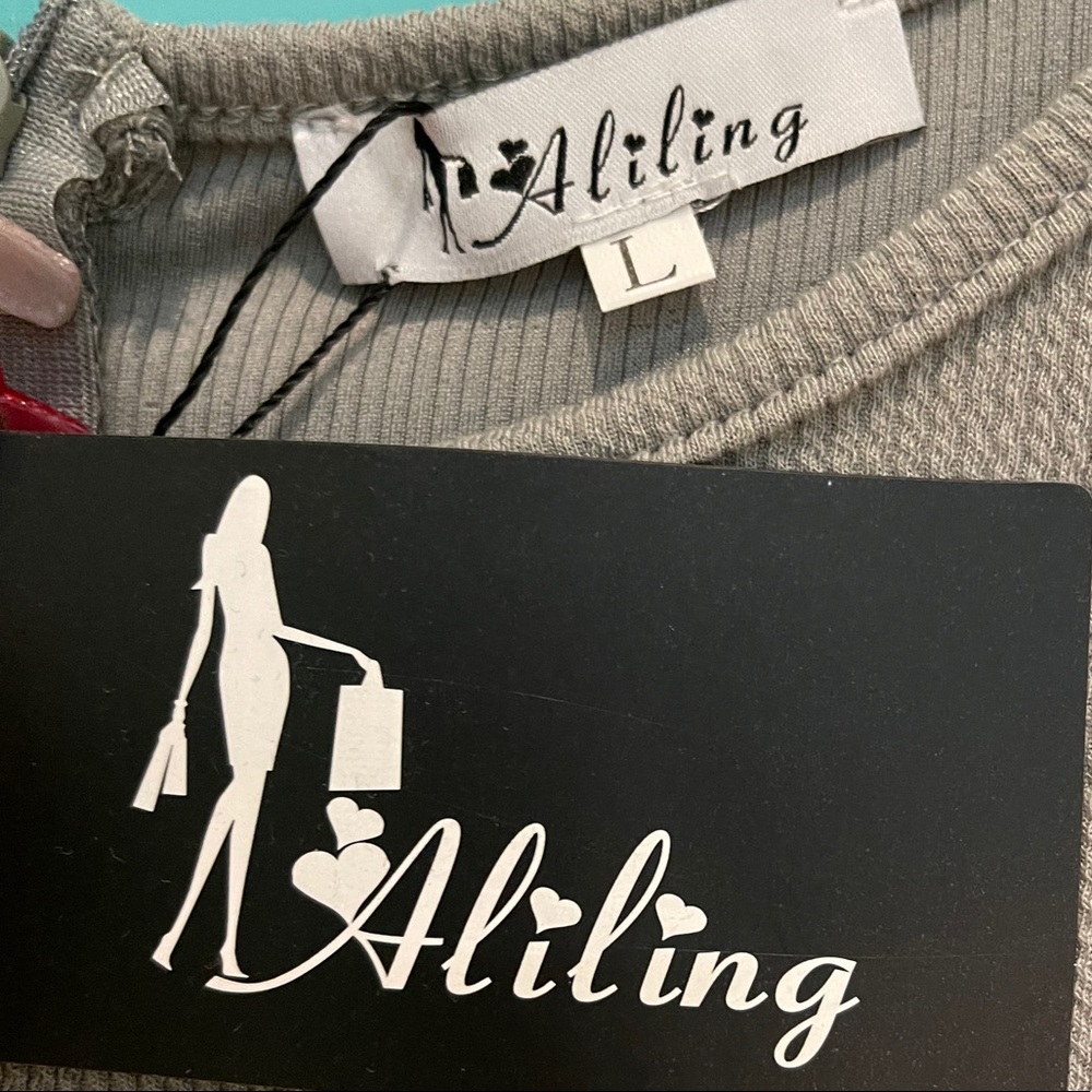 NWT Aliling Dress - Picture 5 of 9